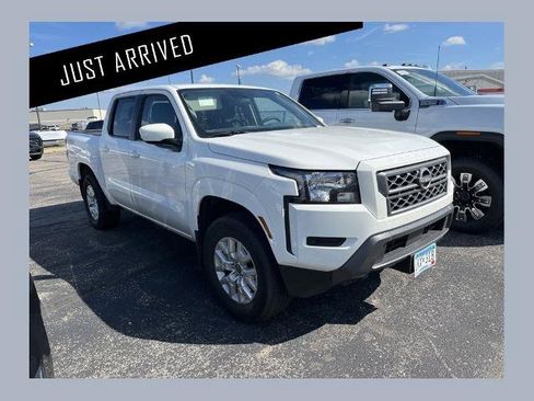 Certified 2023 Nissan Frontier SV w/ Tow Package AWD/4WD image 1