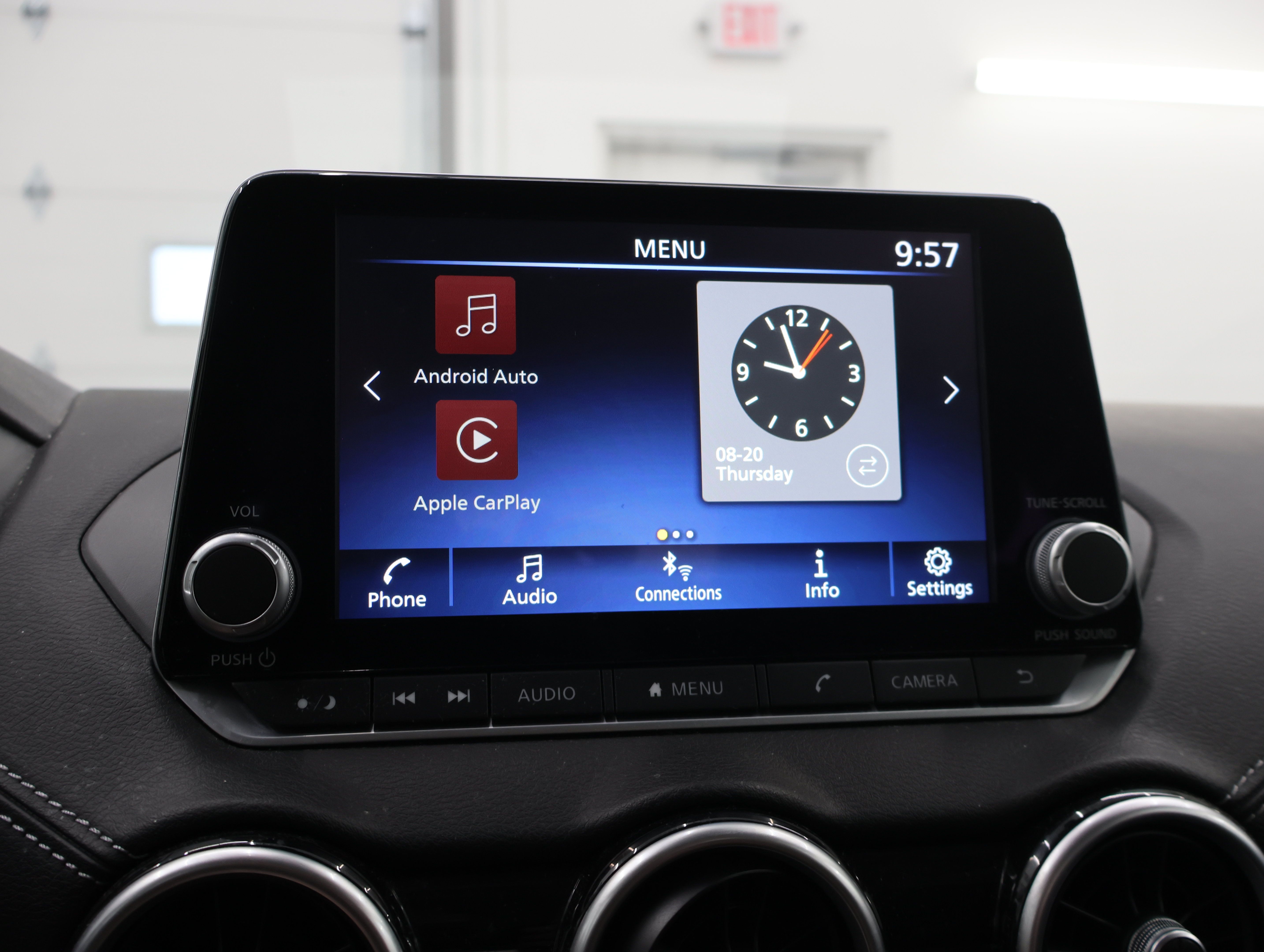 Used 2024 Nissan Sentra SV FWD image 49