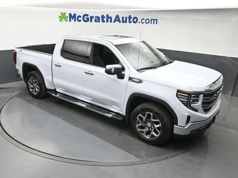 New 2026 GMC Sierra 1500 SLT w/ SLT Premium Plus Package AWD/4WD image 3