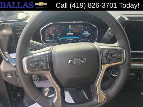 Certified 2023 Chevrolet Silverado 1500 RST w/ Z71 Off-Road Package AWD/4WD image 12