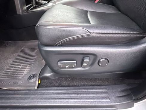 Used 2024 Toyota 4Runner Limited image 28