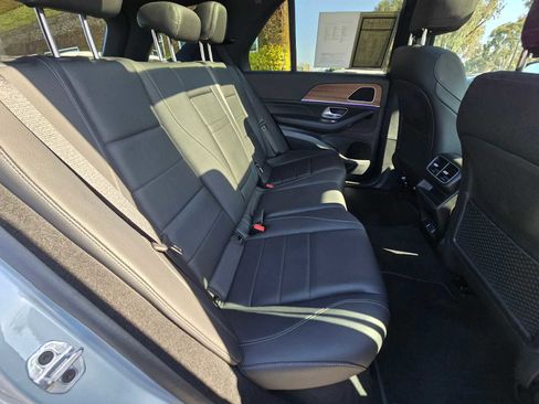Certified 2025 Mercedes-Benz GLE 450 GLE 450 image 14