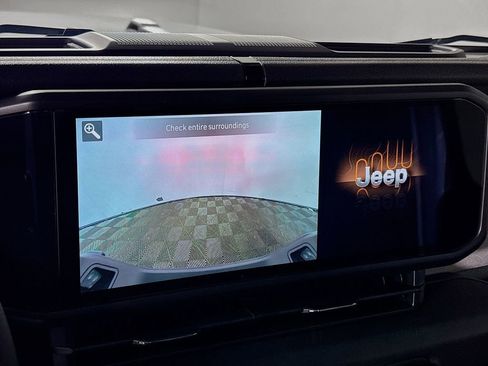 New 2025 Jeep Gladiator Willys image 17