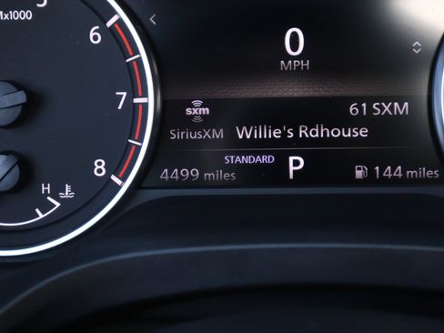 Used 2023 Nissan Rogue S image 4