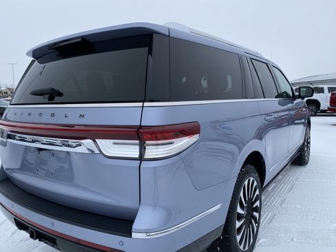 Used 2024 Lincoln Navigator L Black Label image 6