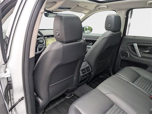 Used 2024 Land Rover Discovery Sport S image 11