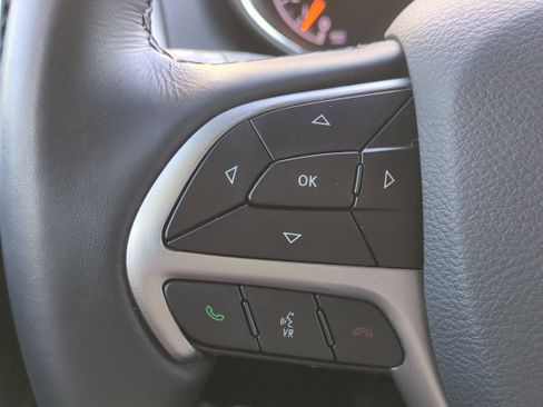 Certified 2022 Jeep Grand Cherokee Limited w/ Tech Group image 28