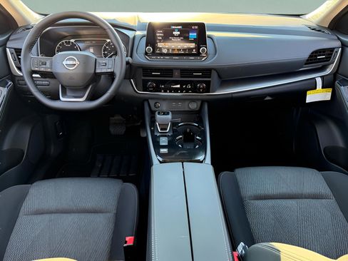 New 2026 Nissan Rogue SV image 17