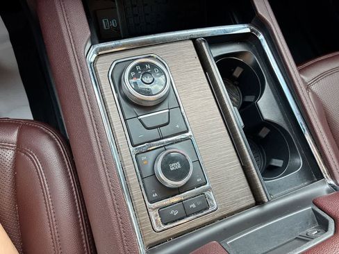 Used 2023 Ford Expedition Max Limited AWD/4WD image 16