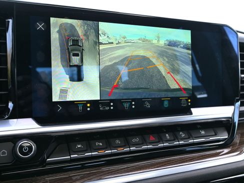 Used 2022 Chevrolet Silverado 1500 LT Trail Boss w/ LT Trail Boss Premium Package image 40