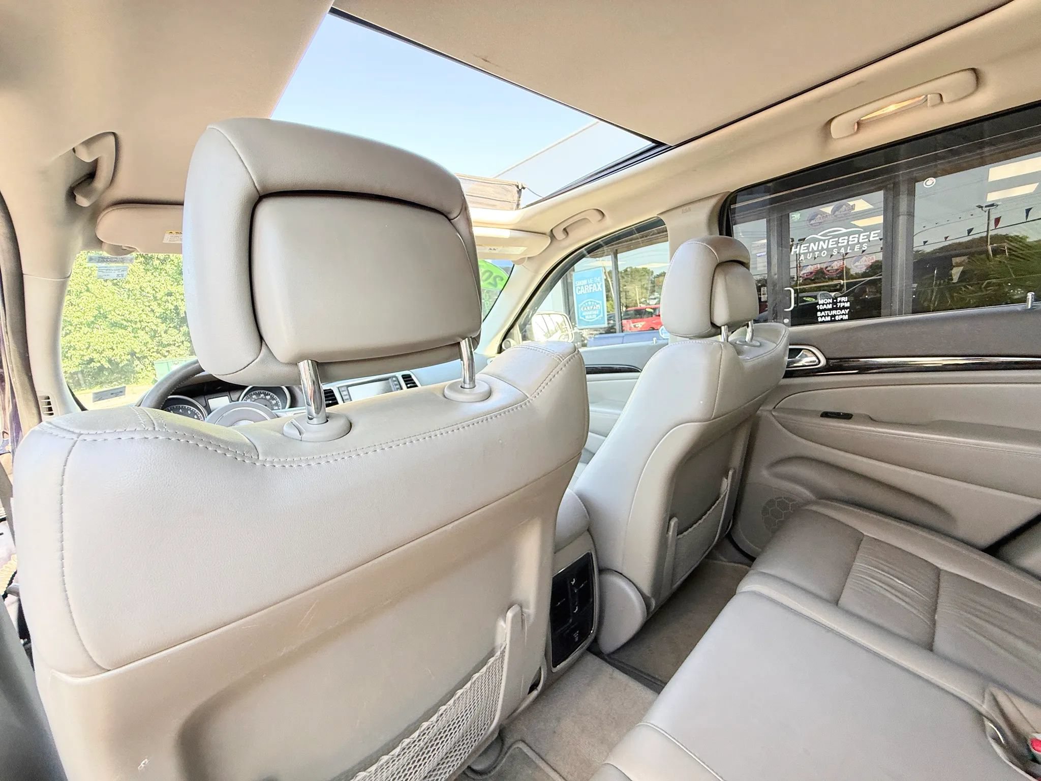 Used 2013 Jeep Grand Cherokee Laredo RWD image 36