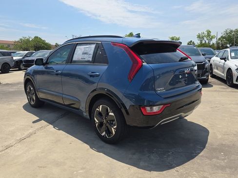 New 2026 Kia Niro Wind FWD image 6