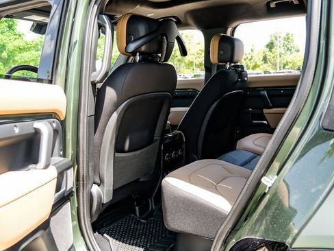 New 2026 Land Rover Defender 110 X AWD/4WD image 50