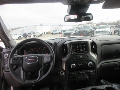 New 2026 GMC Sierra 2500 Pro image 16