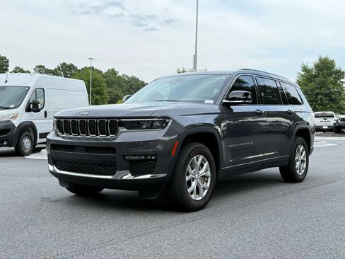 Used 2023 Jeep Grand Cherokee L Limited AWD/4WD image 1