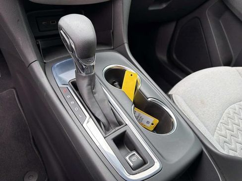 Used 2023 Chevrolet Equinox LS FWD image 29