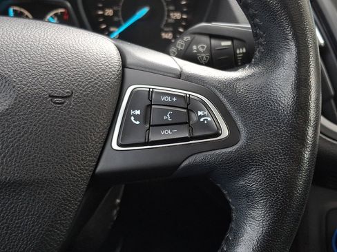 Used 2019 Ford Escape Titanium image 24