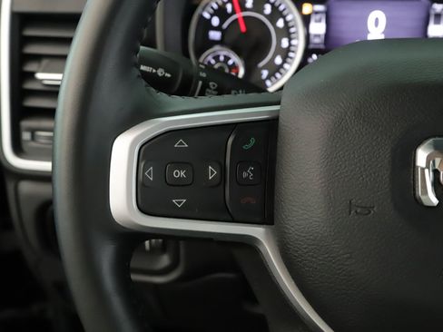 Used 2023 RAM 1500 Big Horn AWD/4WD image 10