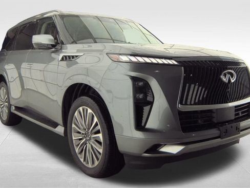 Used 2025 INFINITI QX80 Sensory image 6