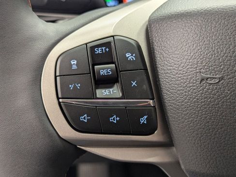 New 2026 Ford Explorer Active w/ Active Comfort Package image 12