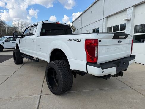 Used 2022 Ford F350 Lariat AWD/4WD image 7