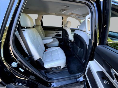 Used 2021 Kia Telluride EX w/ EX Premium Package AWD/4WD image 25