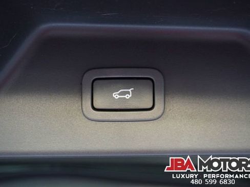 Used 2016 Land Rover Range Rover HSE image 86