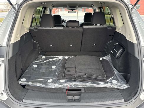 Used 2023 Nissan Rogue SV image 21