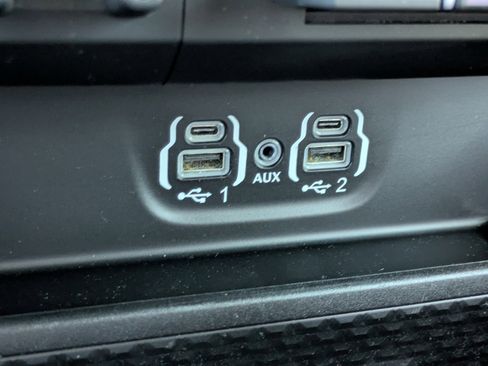 Used 2021 RAM 1500 Big Horn image 28