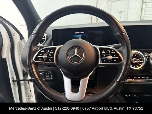 Used 2021 Mercedes-Benz GLA 250 image 16