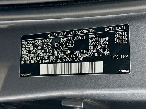Used 2021 Volvo XC60 T5 Momentum w/ Protection Package Premier FWD image 12