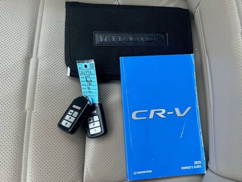 Used 2019 Honda CR-V Touring image 33