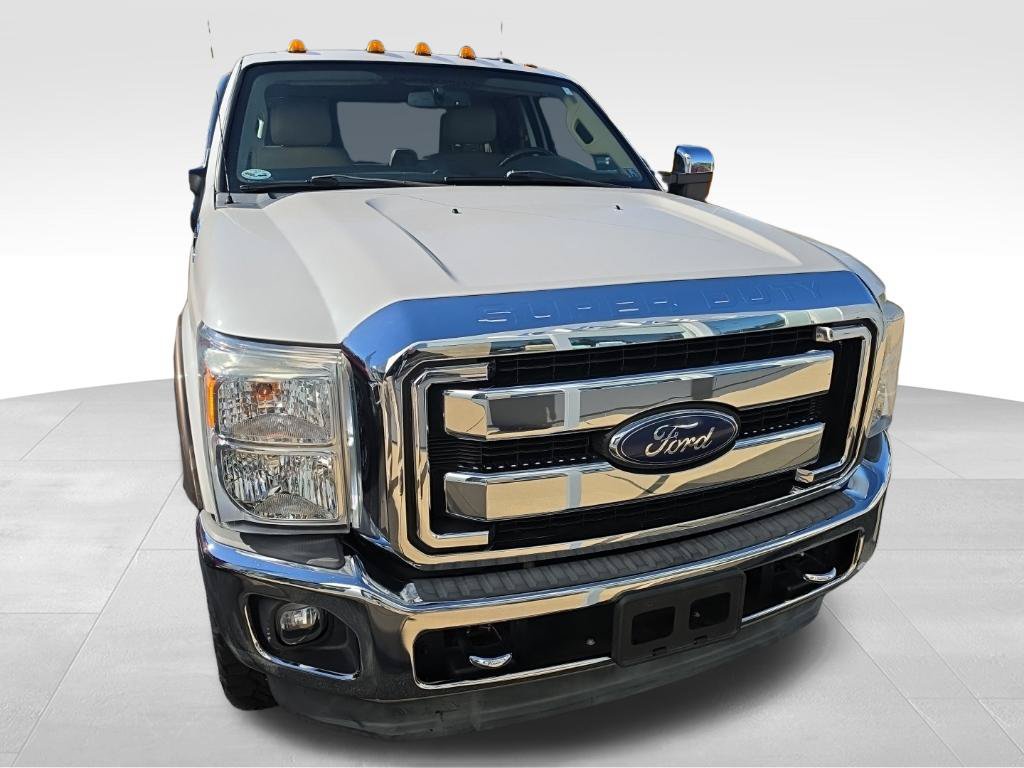 Used 2015 Ford F250 Lariat w/ Chrome Package AWD/4WD image 2