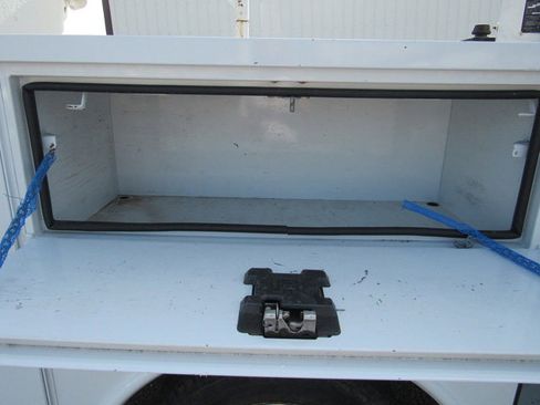 Used 2017 Ford F350 XL w/ Power Equipment Group RWD image 17