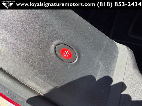 Used 2014 Mercedes-Benz SL 550 image 14