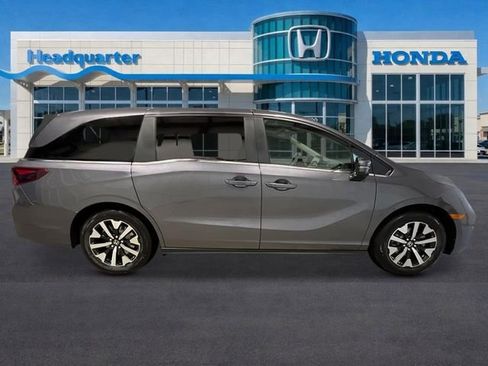 New 2026 Honda Odyssey EX-L image 2