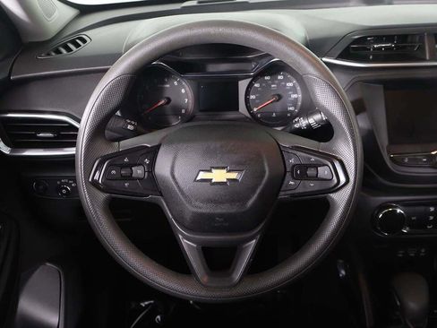 Used 2023 Chevrolet TrailBlazer LT AWD/4WD image 33
