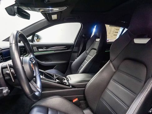 Certified 2024 Porsche Panamera 4 AWD/4WD image 18