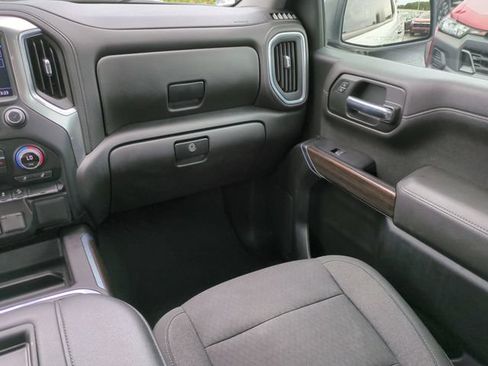Used 2022 Chevrolet Silverado 1500 LT Trail Boss w/ Bed Protection Package AWD/4WD image 19