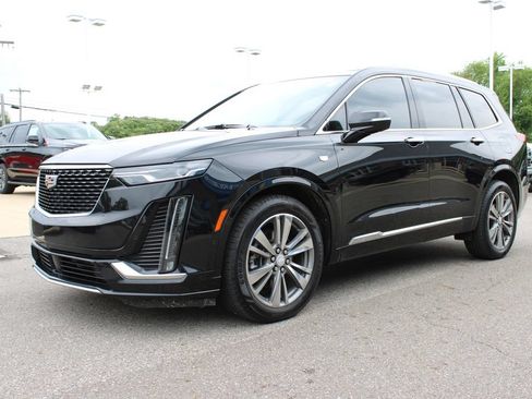 Certified 2021 Cadillac XT6 Premium Luxury AWD/4WD image 9