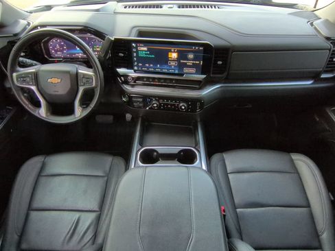 Used 2024 Chevrolet Silverado 2500 LTZ w/ LTZ Plus Package AWD/4WD image 15