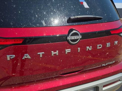 Used 2025 Nissan Pathfinder Platinum w/ Cargo Package FWD image 10