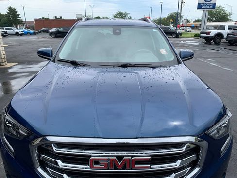 Used 2020 GMC Terrain SLT AWD/4WD image 9