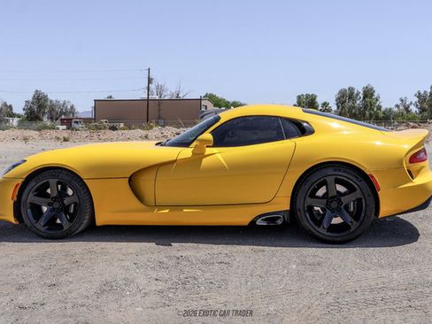 Used 2014 SRT Viper SRT-10 w/ Grand Touring Package RWD image 3