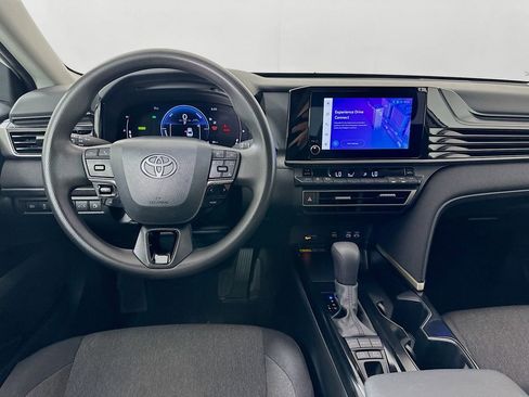 Certified 2025 Toyota Camry LE image 22