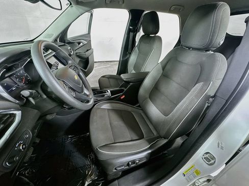Used 2023 Chevrolet TrailBlazer LT w/ Convenience Package AWD/4WD image 15