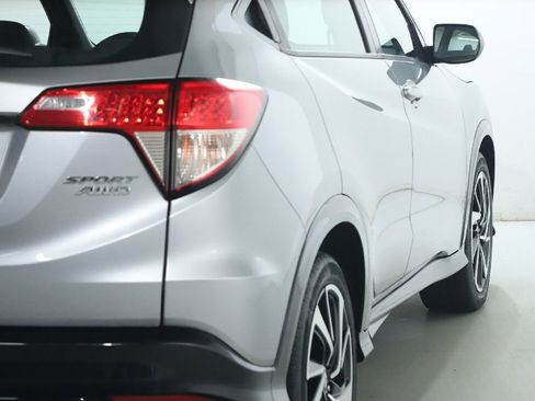 Used 2019 Honda HR-V Sport image 44