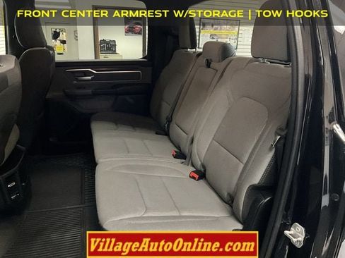 Used 2022 RAM 1500 Big Horn AWD/4WD image 32