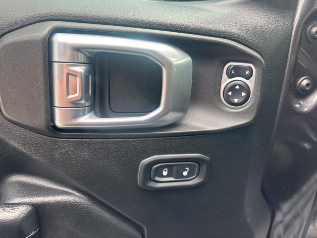 Used 2019 Jeep Wrangler Unlimited Sport S AWD/4WD image 10
