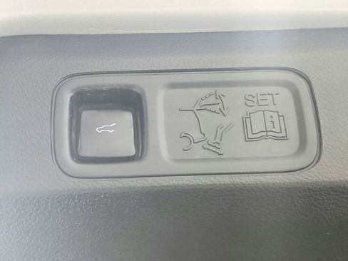 Used 2021 Ford Expedition Max Limited RWD image 53